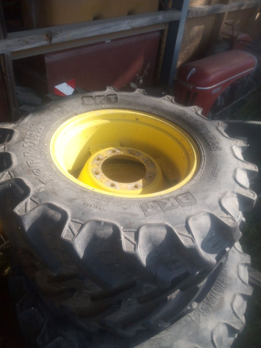 Pneumatici & Ruote complete: Kpl. Radsatz John Deere – Usato da Rüttenen venduto da Dart4 5