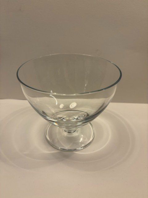 Bicchieri: 1 x Eisbecher, clear glass, 11cm Durchmesser – Usato da Basel venduto da dav_b5gb 2
