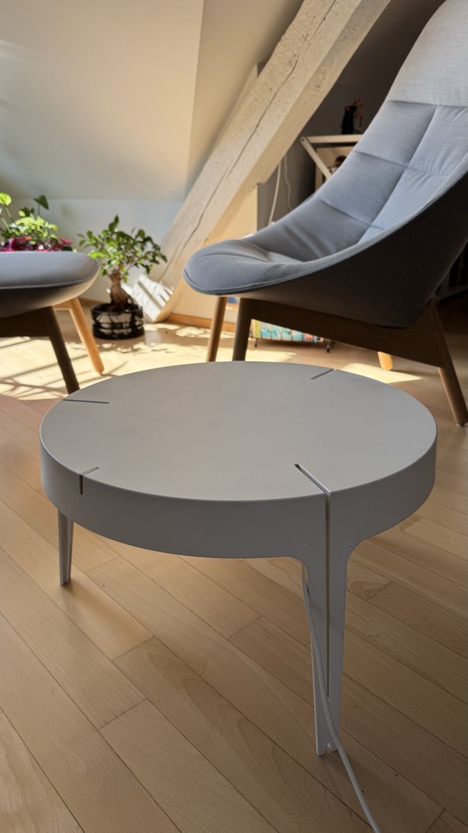Tische: Rare: 2 side tables Luceplan – Gebraucht aus Zürich von nadyasuv 9