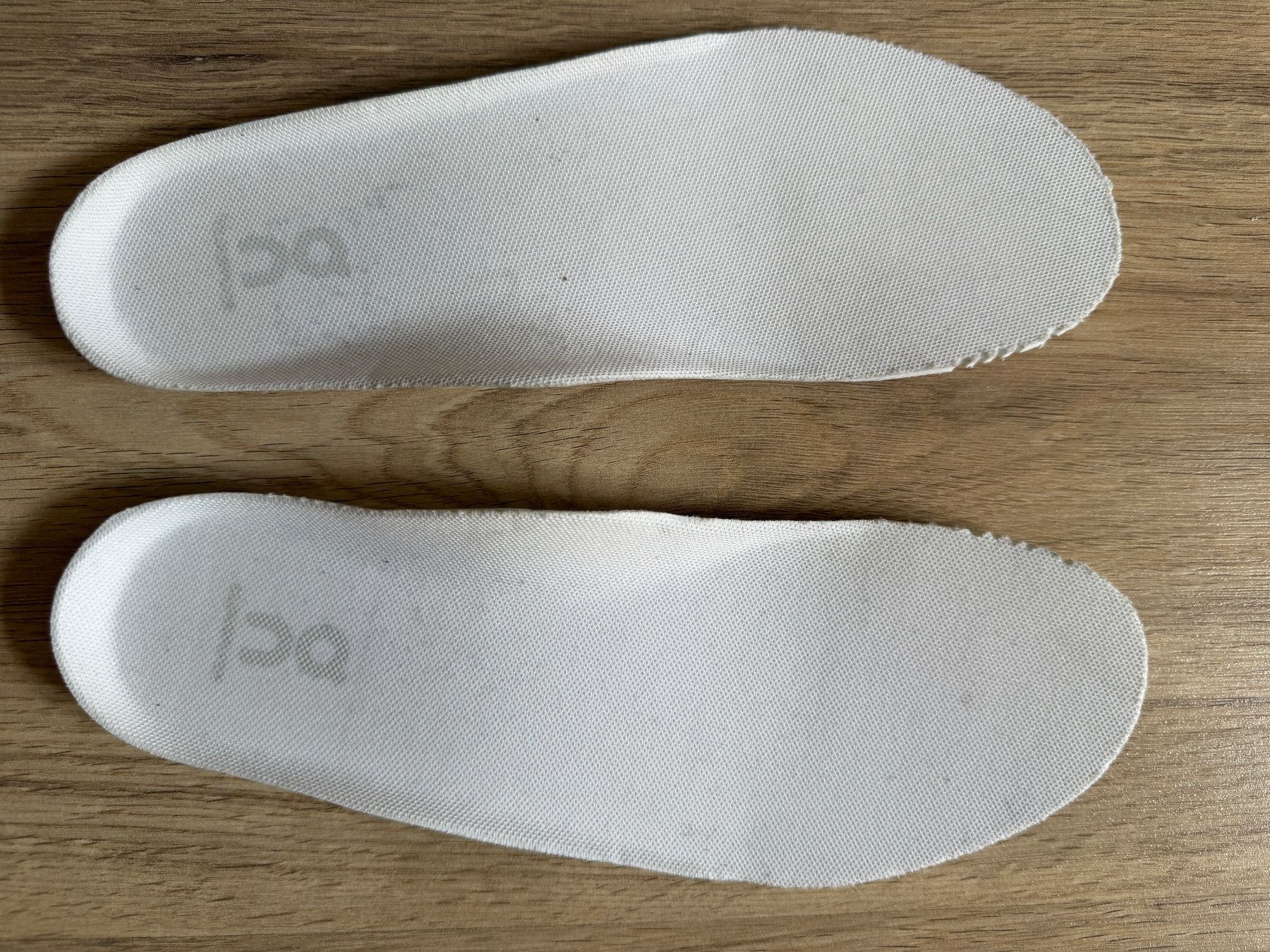 On Scarpe da donna: Laufschuhe ON Grösse 40 gebraucht – Usato da Fribourg venduto da FSHS 3