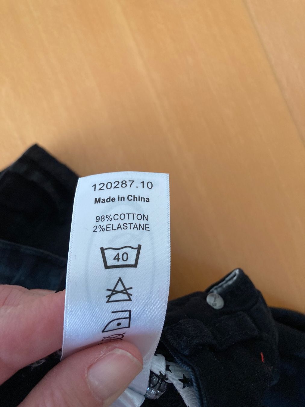Pantaloni: Capri Hose von Denim ca. Gr. 34 – Usato da Gelterkinden venduto da froggy80 3