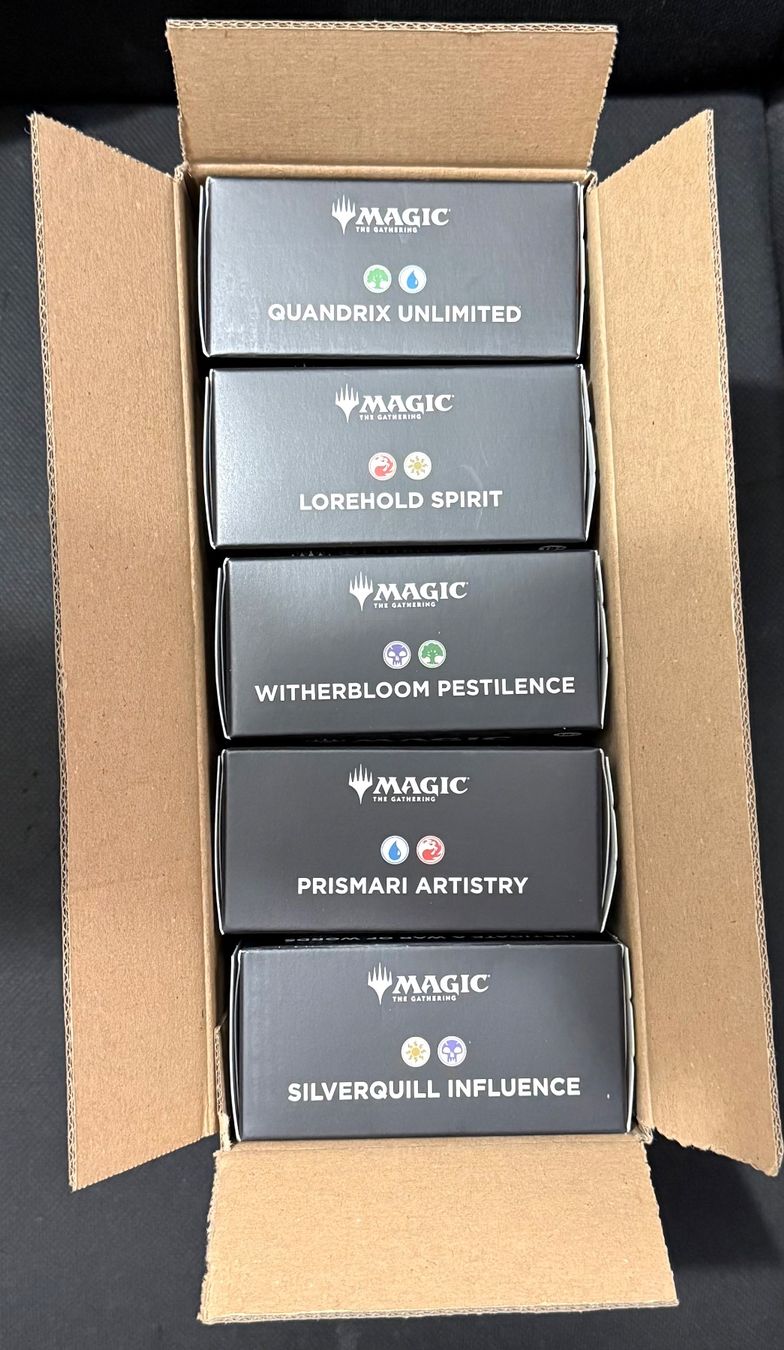 Magic The Gathering Carte collezionabili: Magic Secrets of Strixhaven Commander Deck Bundle – Nuovo e nell'imballaggio originale da Feuerthalen venduto da Plazatoys 1