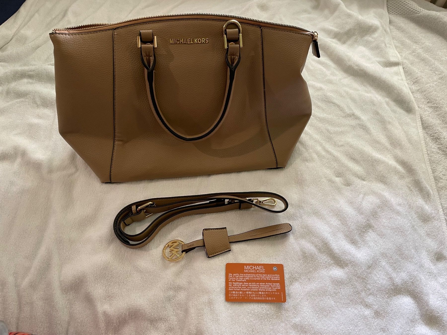 Michael Kors Borse da donna: Michael Kors Handtasche, hellbraun, Neu! – Nuovo (secondo la descrizione) da Wila venduto da drakodil 1