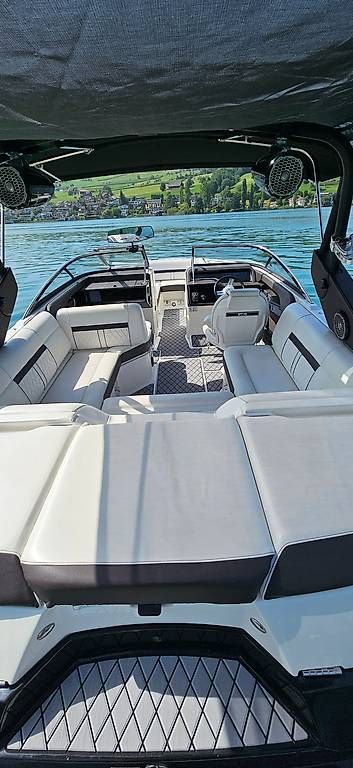 Sea Ray Barche: Sea Ray – Usato da Küssnacht am Rigi venduto da tomi145 1