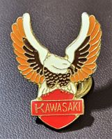 Q190 - Pin Motorrad Logo Kawasaki Adler