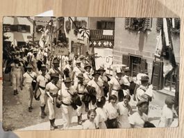Echt Photo Karte / Glarus - Umzug Gruppe Engi ca. 1930