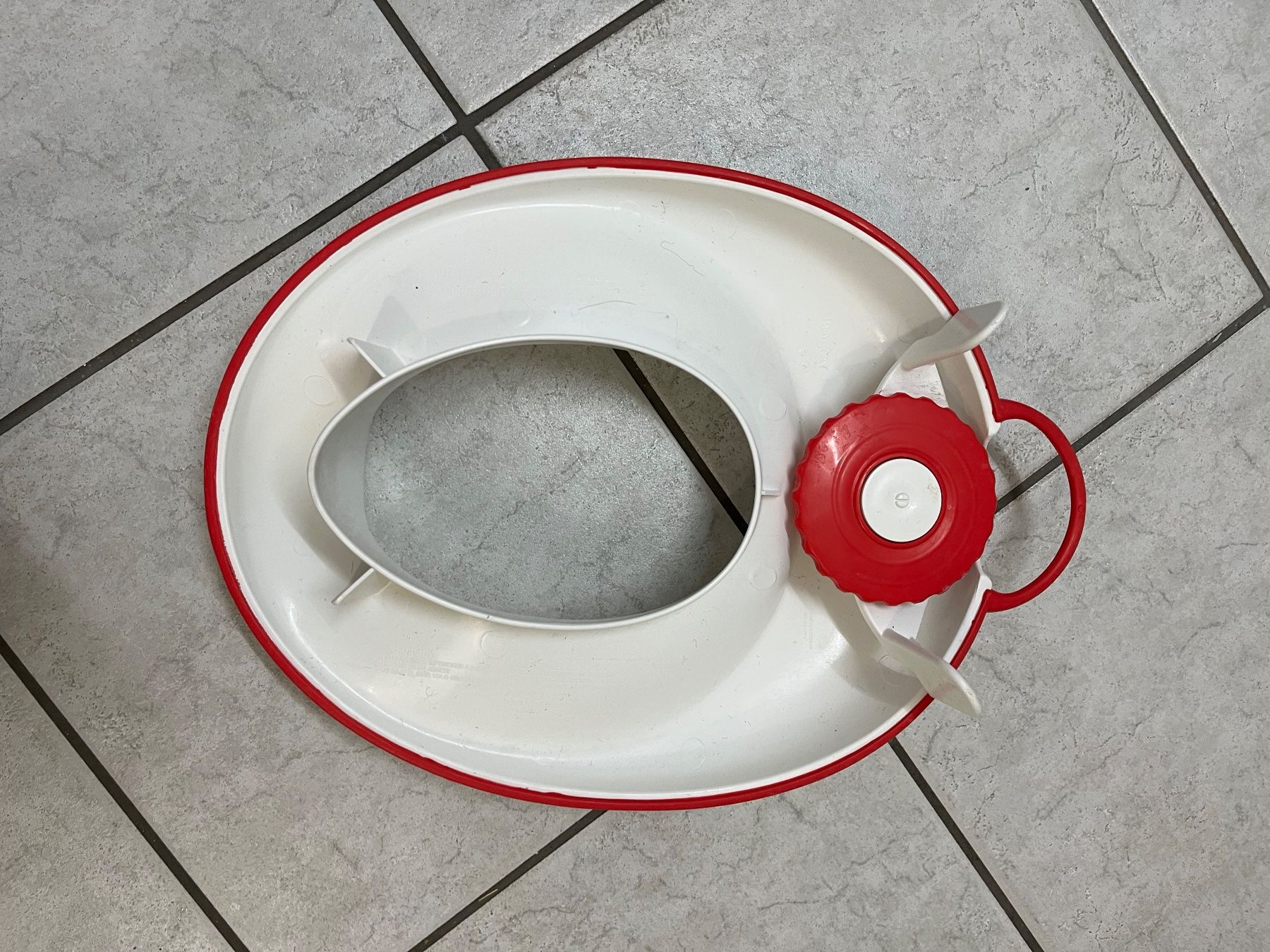 WC: WC Ring einklemmbar – Usato da Unterlunkhofen venduto da FadigerFaden 1