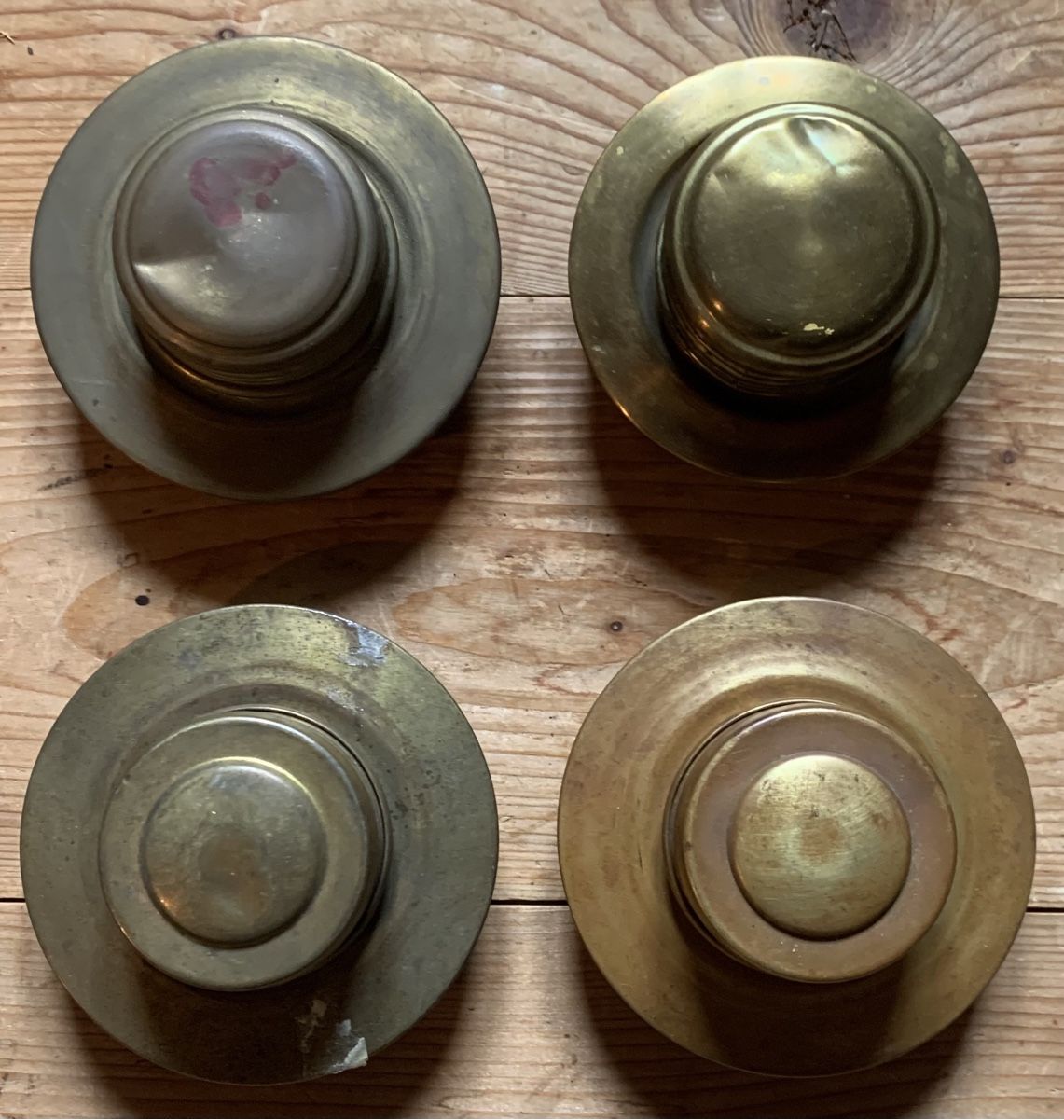 Elettrodomestici da cucina: 4 Spiritusbrenner der CH Armee – Usato da Goldingen venduto da Bergler012 1