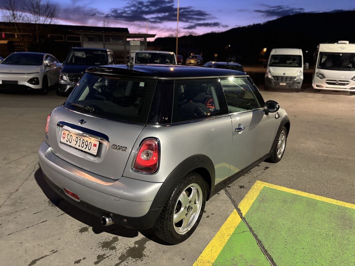 Mini Automobili: MINI Cooper Facelift 1.6 – Usato da Dulliken venduto da Beki46 3