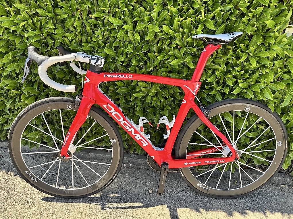 Pinarello Velos: Pinarello Dogma F12 – Gebraucht aus Perly von ler_9gg2