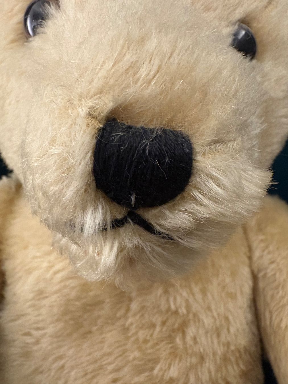 Giocattoli: Klassischer Mohair Teddybär mit Brummstimme – Usato da Horgen venduto da sven.gryspeerdt 3