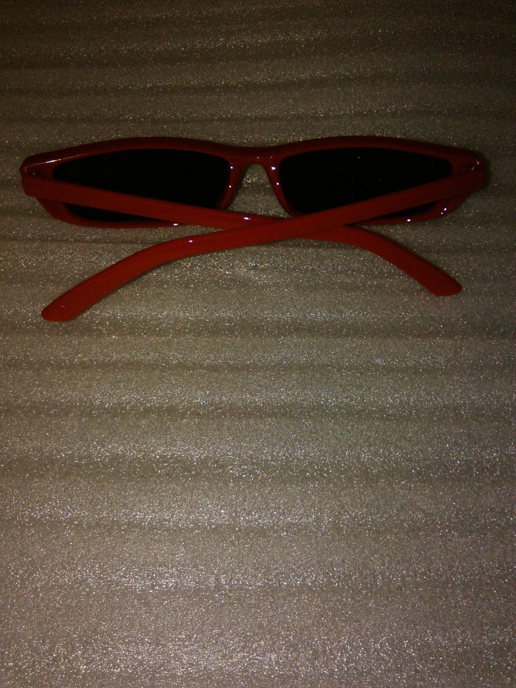 Occhiali & Lenti: UNISEX SONNENBRILLEN,,ROT UND SCHWARZ,,UV400 – Nuovo (secondo la descrizione) da Basel venduto da bijoutrie_4 2