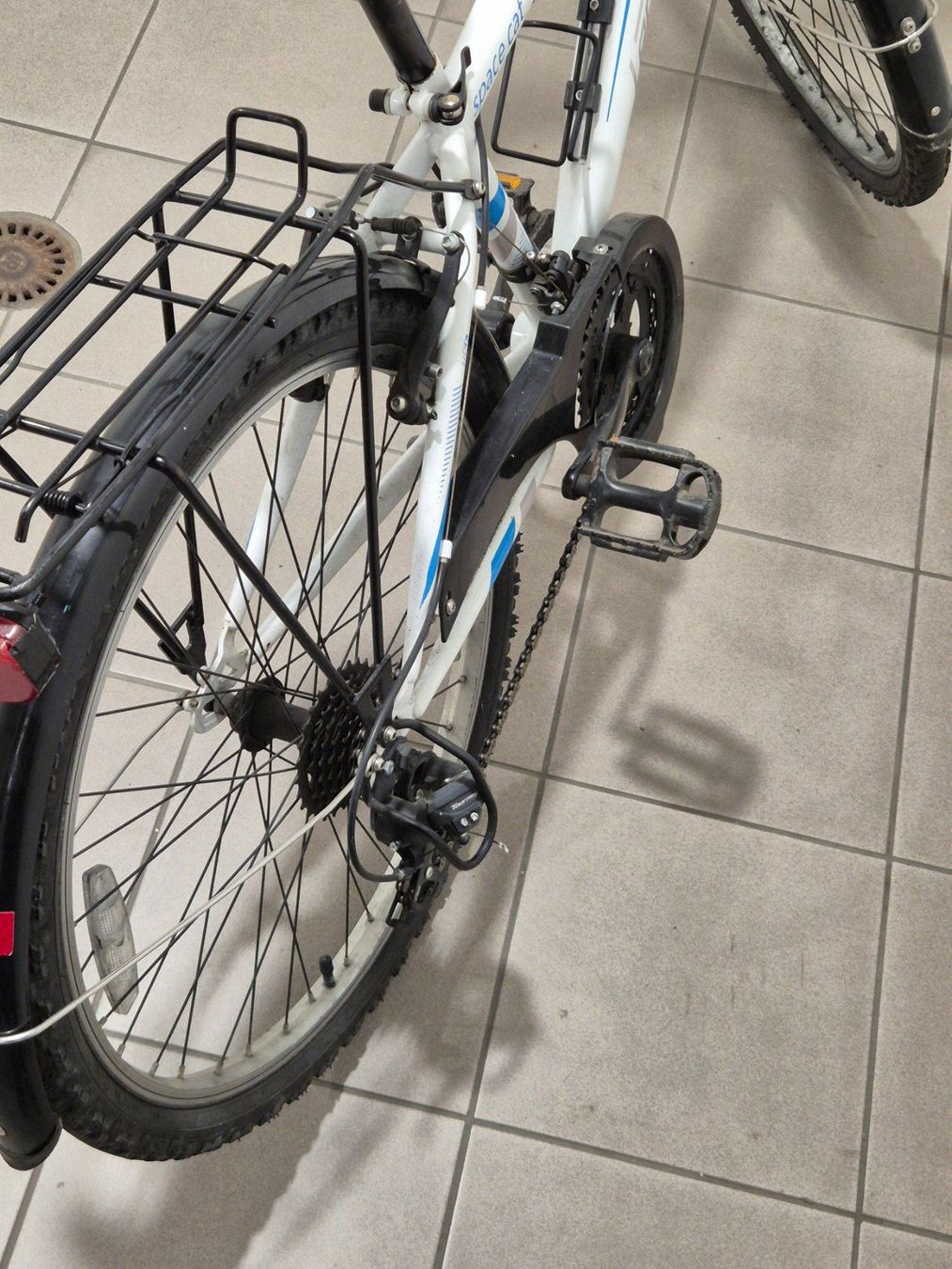 Leopard Biciclette: Kinderfahrrad Leopard 24 Zoll – Usato da Fraubrunnen venduto da schlafenKuh 3