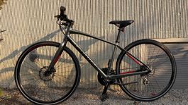 Specialized Sirrus Fitnessbike – neuwertig