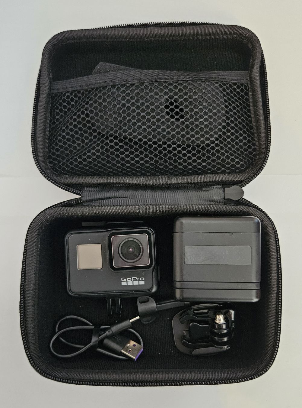Gopro Action Cam: GoPro Hero 7 Black Edition mit Akkupack – Usato da Eglisau venduto da DH312 2