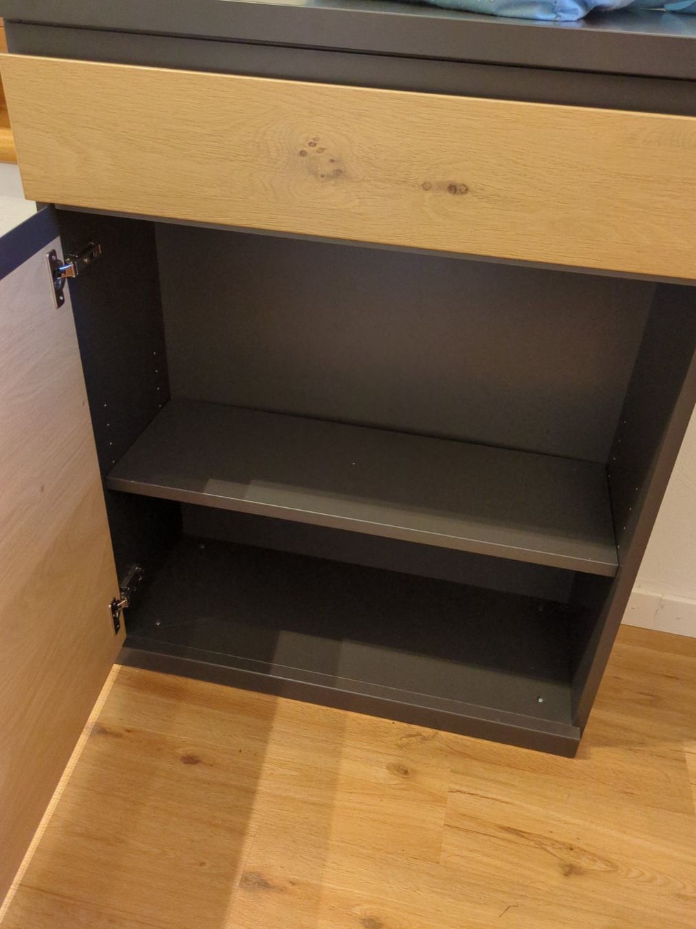 Kommoden: Schöner Schuhschrank – Gebraucht aus Russikon von Seila003 3