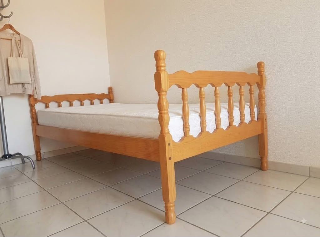 Betten: Lit + matelas 200 x 90 – Gebraucht aus Bienne von Daniel_Schader