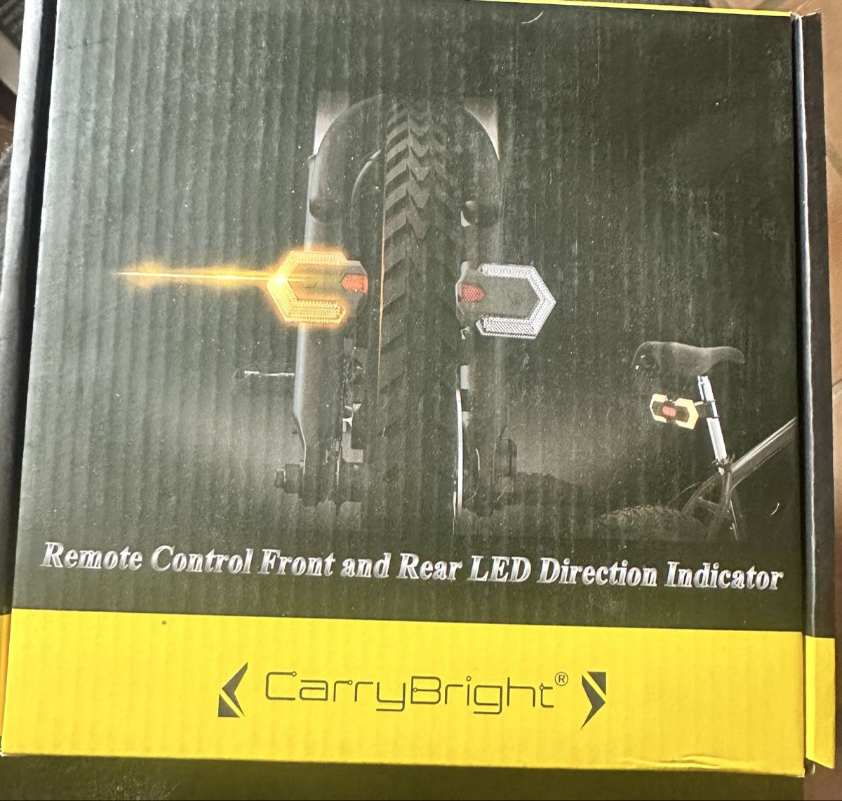 Pezzi di ricambio: Clignotants LED vélo CarryBright - Neufs, télécommande – Nuovo e nell'imballaggio originale da Boussens venduto da sko_9w6t 1