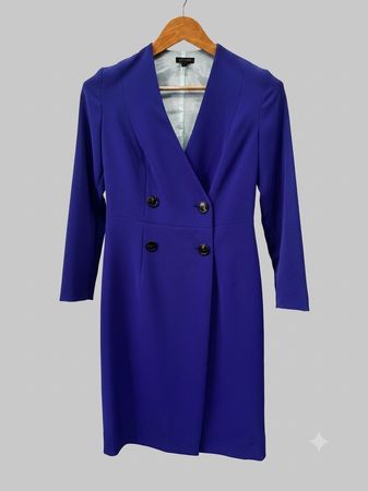 Robe ESCADA