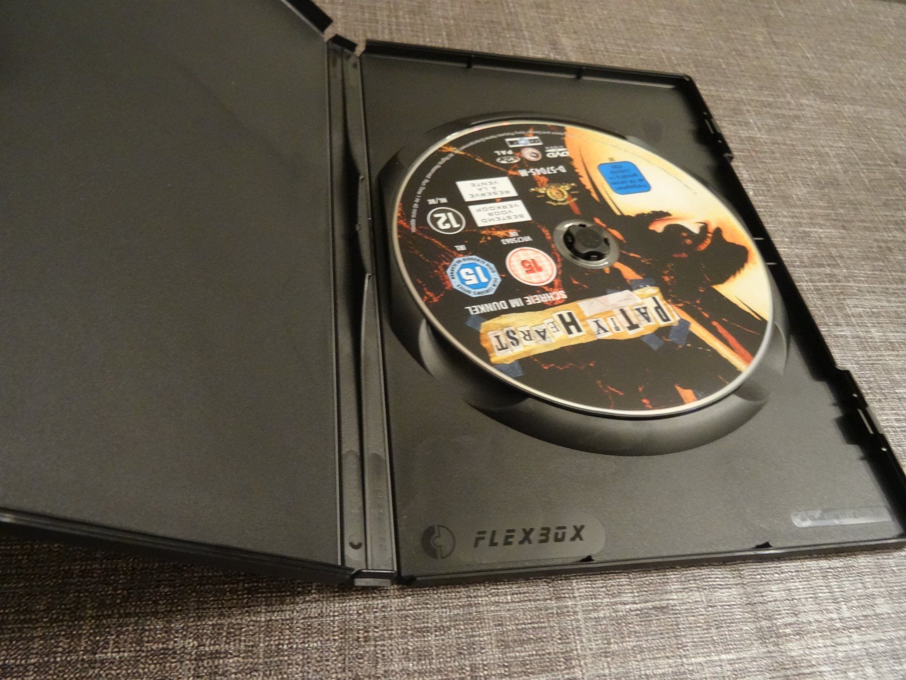 Tutti i DVDs: DVD Schreie im Dunkel DVD – Usato da Olten venduto da Disc-Verkauf 1