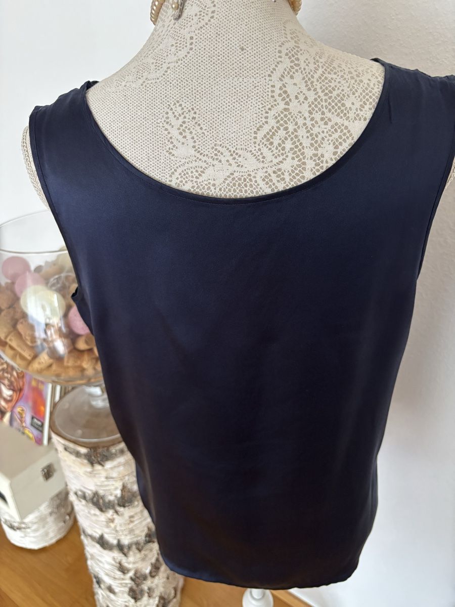 Tops: Top Seide Gr. 44/46 – D'occasion à Winterthur par san_wd8j 2