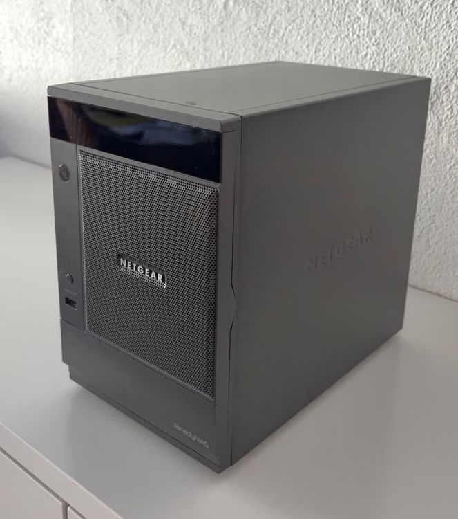 Netgear ReadyNAS Ultra 6 RNDU6320 – 4 x 2TB HDD (1 x WD Red) (Gebraucht ...