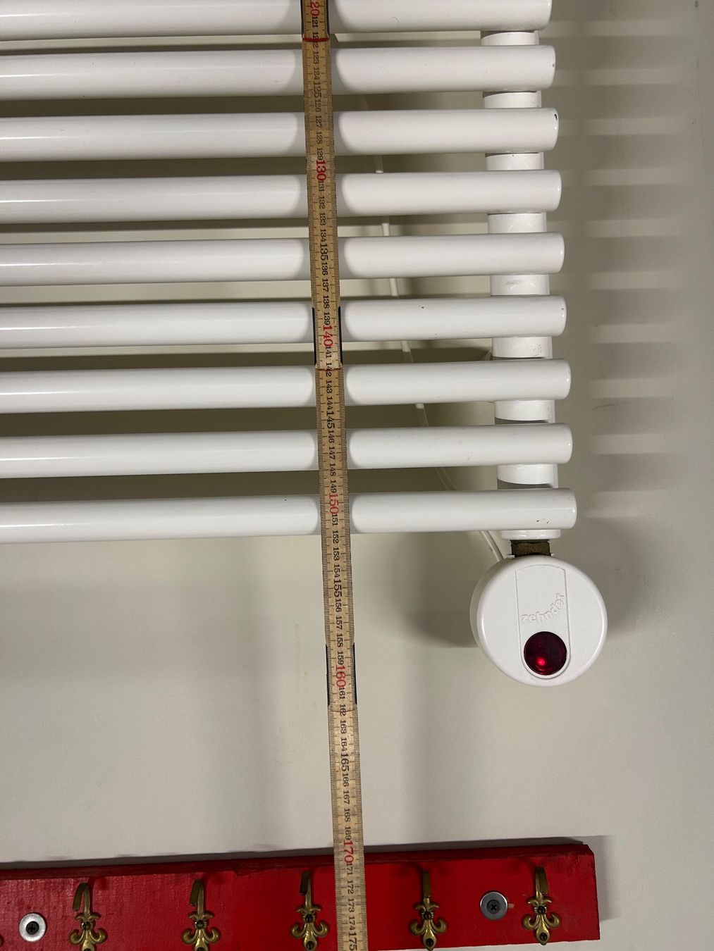 Portasciugamani: Elektrischer Heizkoerper zehner weiss gebraucht – Usato da Birr venduto da antigo1 5