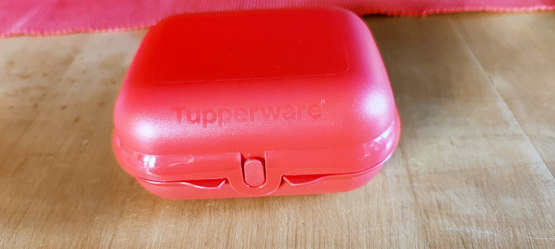 Tupperware Contenitori & Simili: Tupper Zwilling Rot – Nuovo e nell'imballaggio originale da Schweizersholz venduto da fuchs06 1