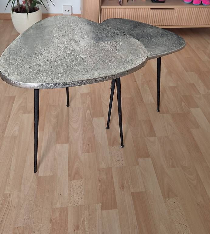 Tavoli: Couchtisch / Beistelltisch – Usato da Bassersdorf venduto da deb_6fnb 1