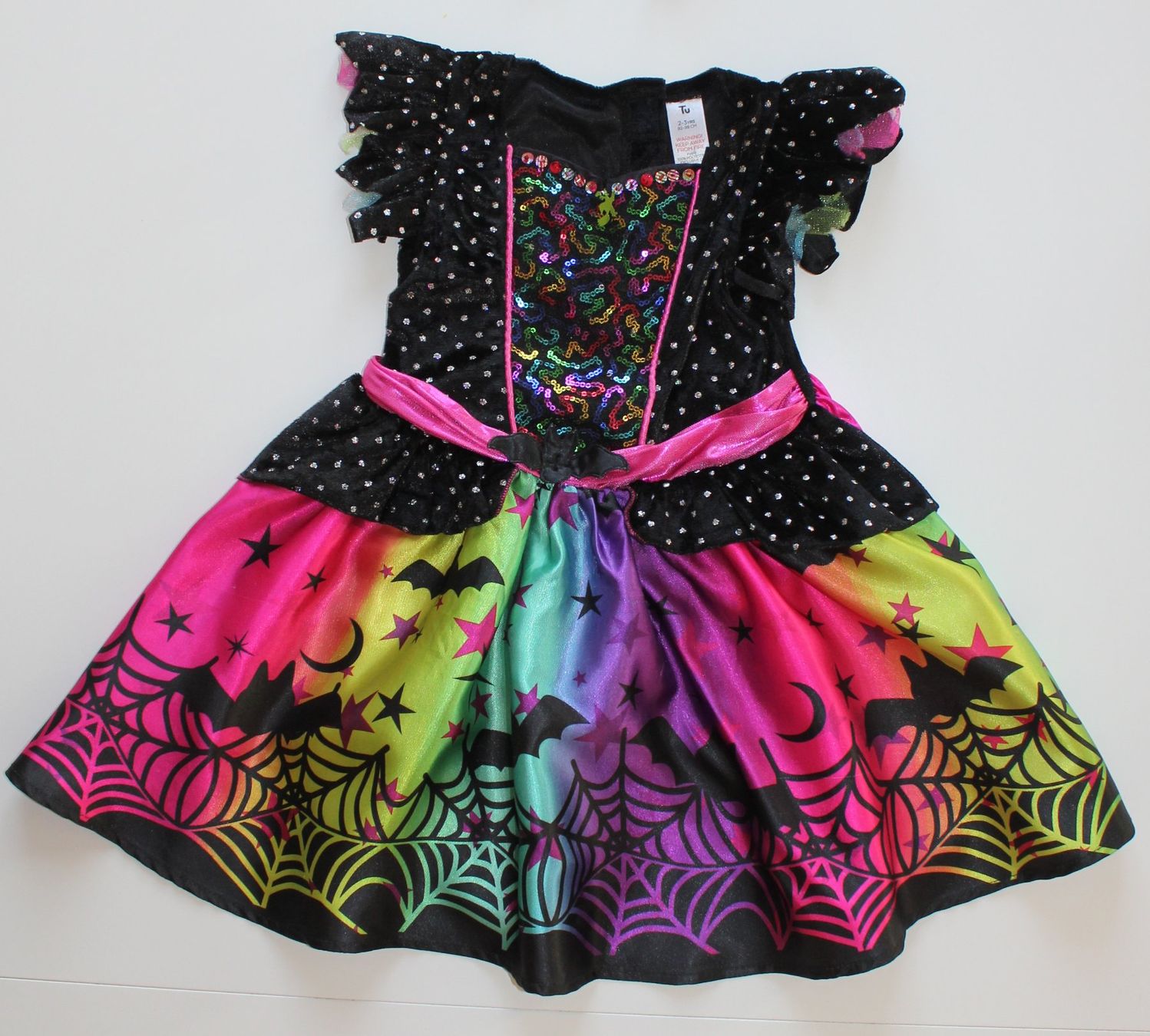 Costumi: Costume sorcière / Hexe t. 2 - 3 ans – Usato da Peseux venduto da CoolShoping 1