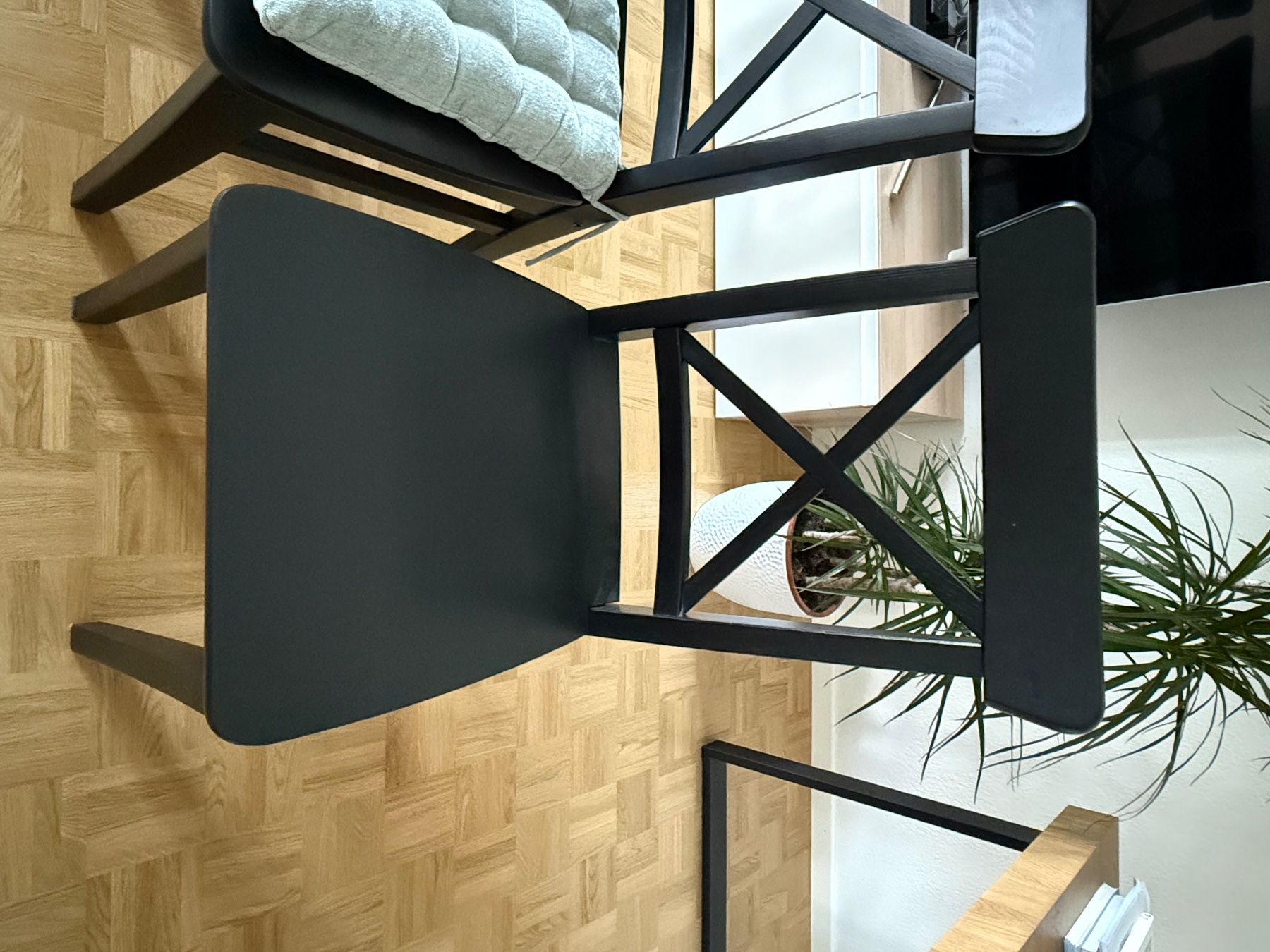 Ikea Stühle: Set 4 sedie nere con cuscini colore verde e beige – Gebraucht aus Glattbrugg von flo_j5g9 1