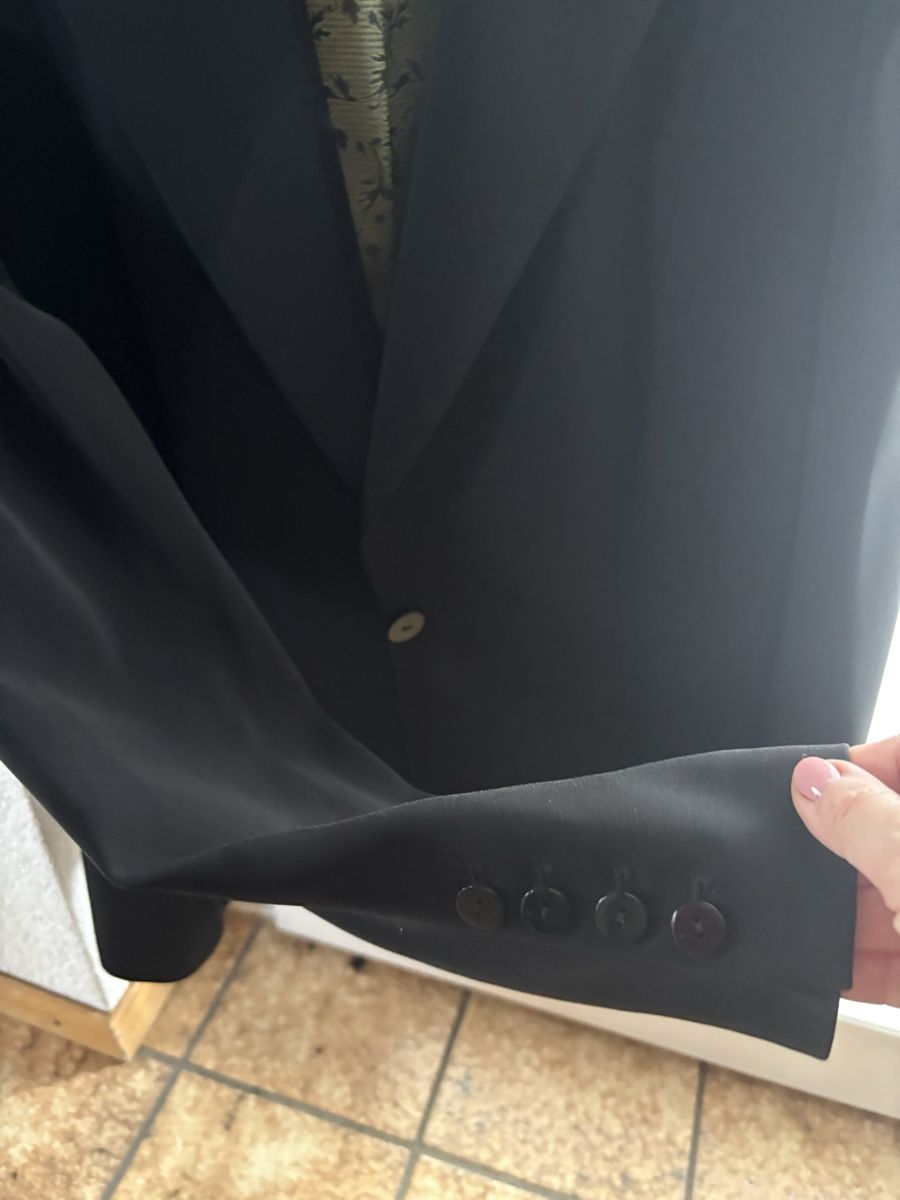 Giacche: Schicker Blazer von Marks&Spencer, Grösse 16, Schwarz! – Usato da Schnottwil venduto da eka_sk9q 6