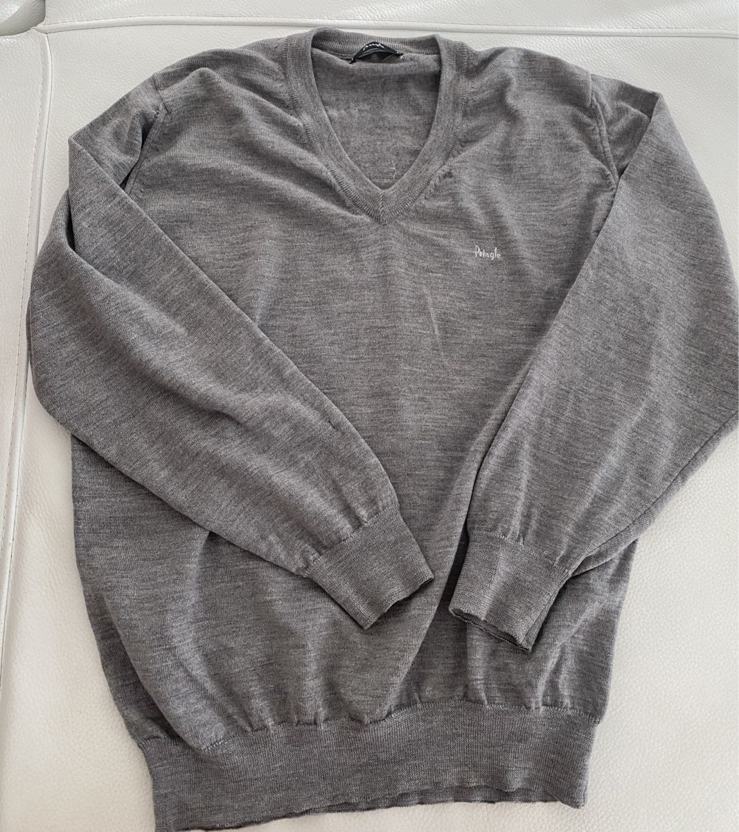 Pullover & Sweatshirts: Wolle Pullover – Gebraucht aus Opfikon von Luis144