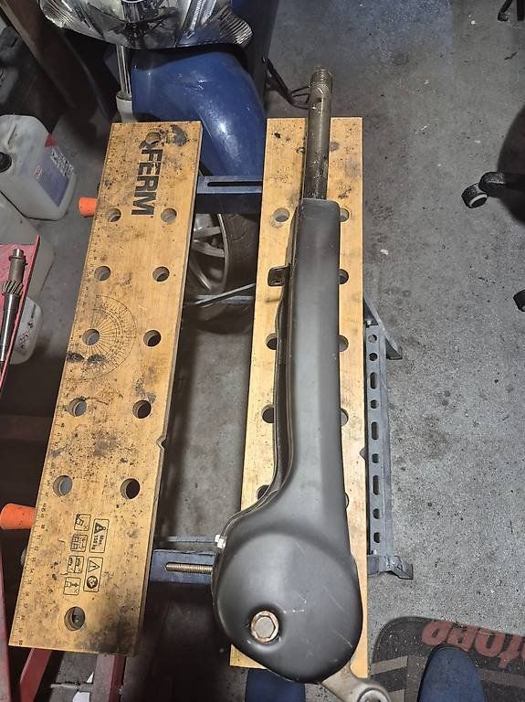 Piaggio Mofa-Ersatzteile: A vendre fourche piaggio ciao – Gebraucht aus Collombey von mot_ryp9