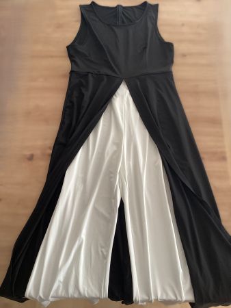 Eleganter Damen-Overall mit Umhang, XL, gebraucht, wie neu