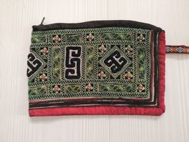 🤩BOHO-CHIC HANDGEMACHTER ETHNO NECESSAIRE SCHWARZ-GRÜN-ROT