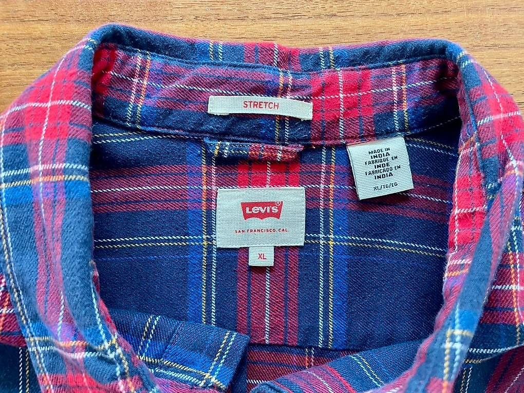 Camicie: Langarm Hemd Levis XL blau / rot – Usato da Adligenswil venduto da g-day-mate 1