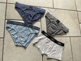 4 st. Unterhosen, Gr.128, Brief 3.00 Fr.