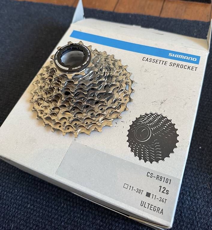 Shimano Pezzi di ricambio: Shimano Kassette 11-30T Ultegra – Usato da Zürich venduto da grandbanks 1