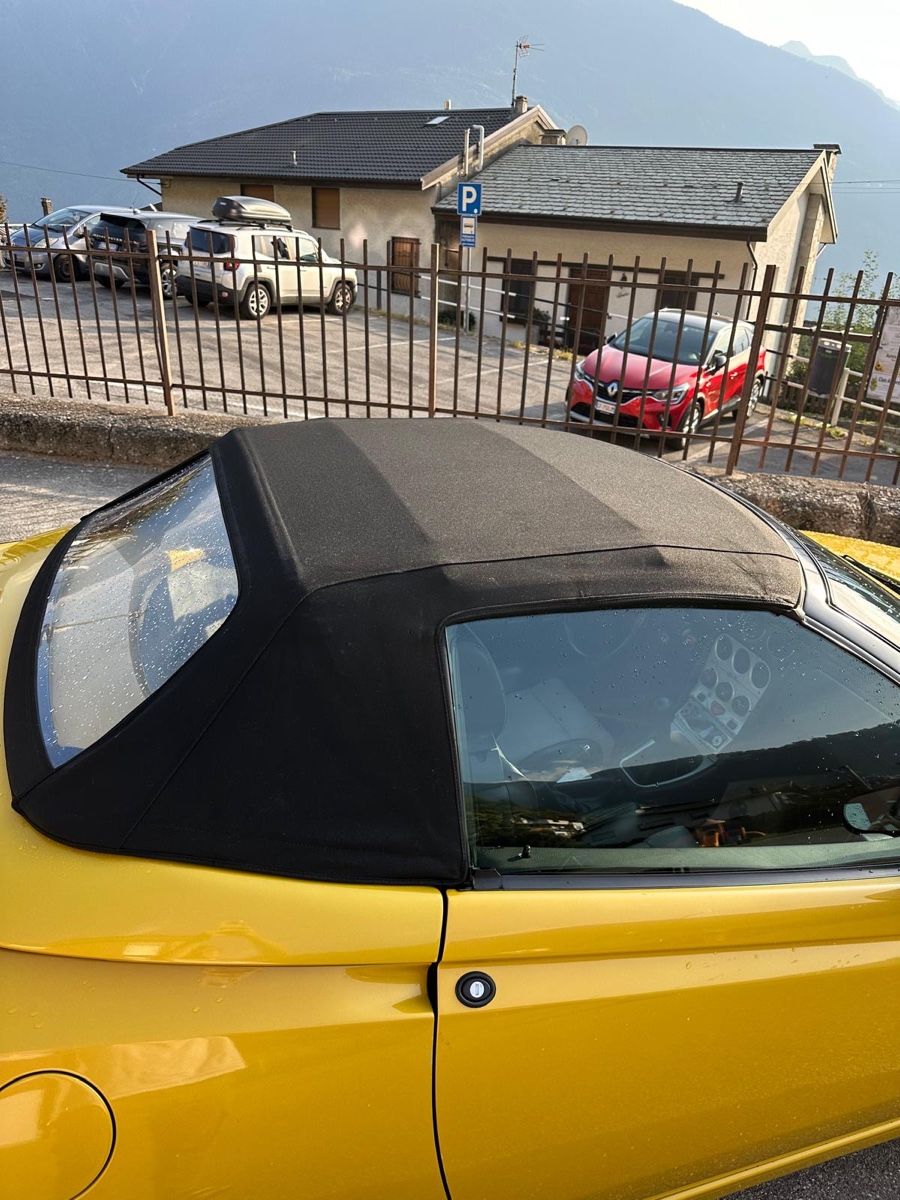 Alfa Romeo Automobili: Alfa Romeo Spider 916 2.0 TS – Usato da Giornico venduto da leo_g6jn 3