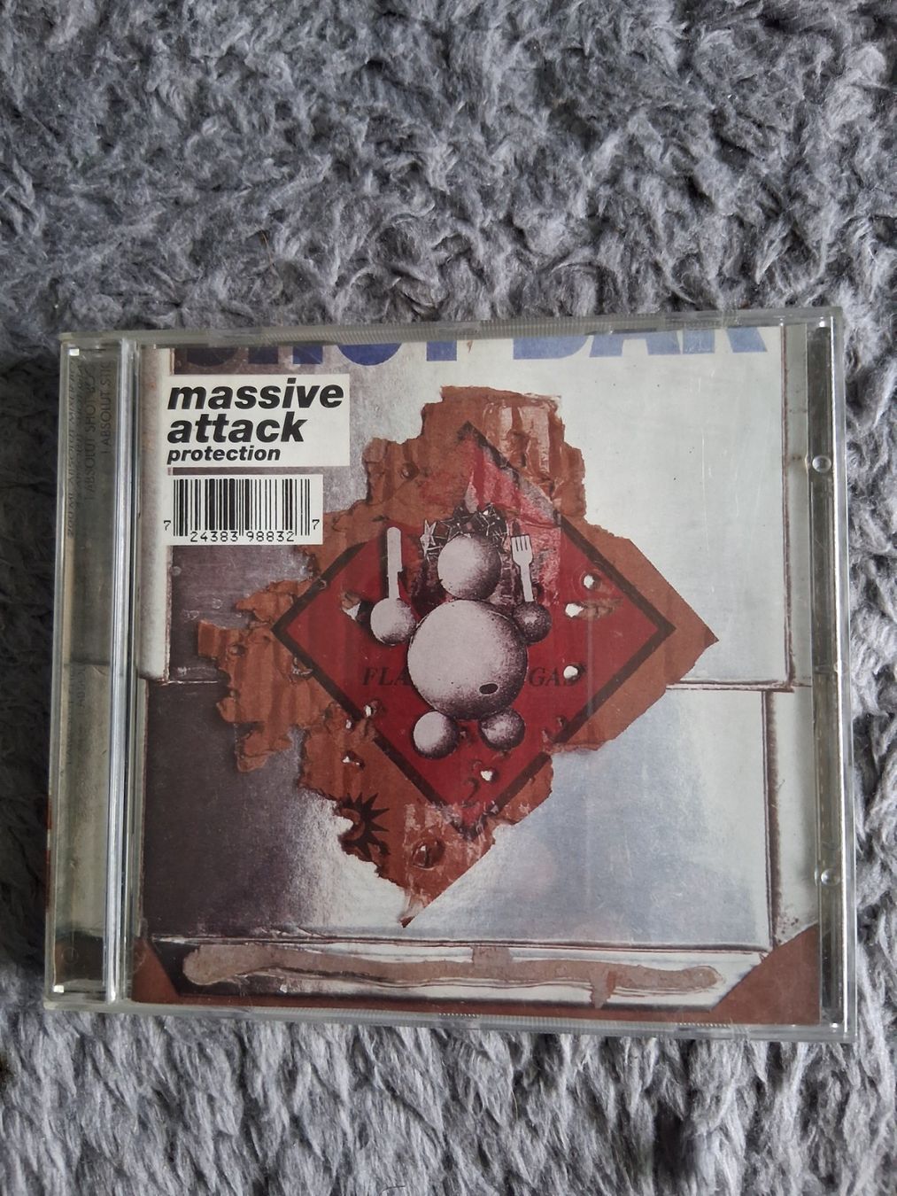 CD: MASSIVE ATTACK    PROTECTION    CD – Usato da Wetzikon ZH venduto da Ramones01