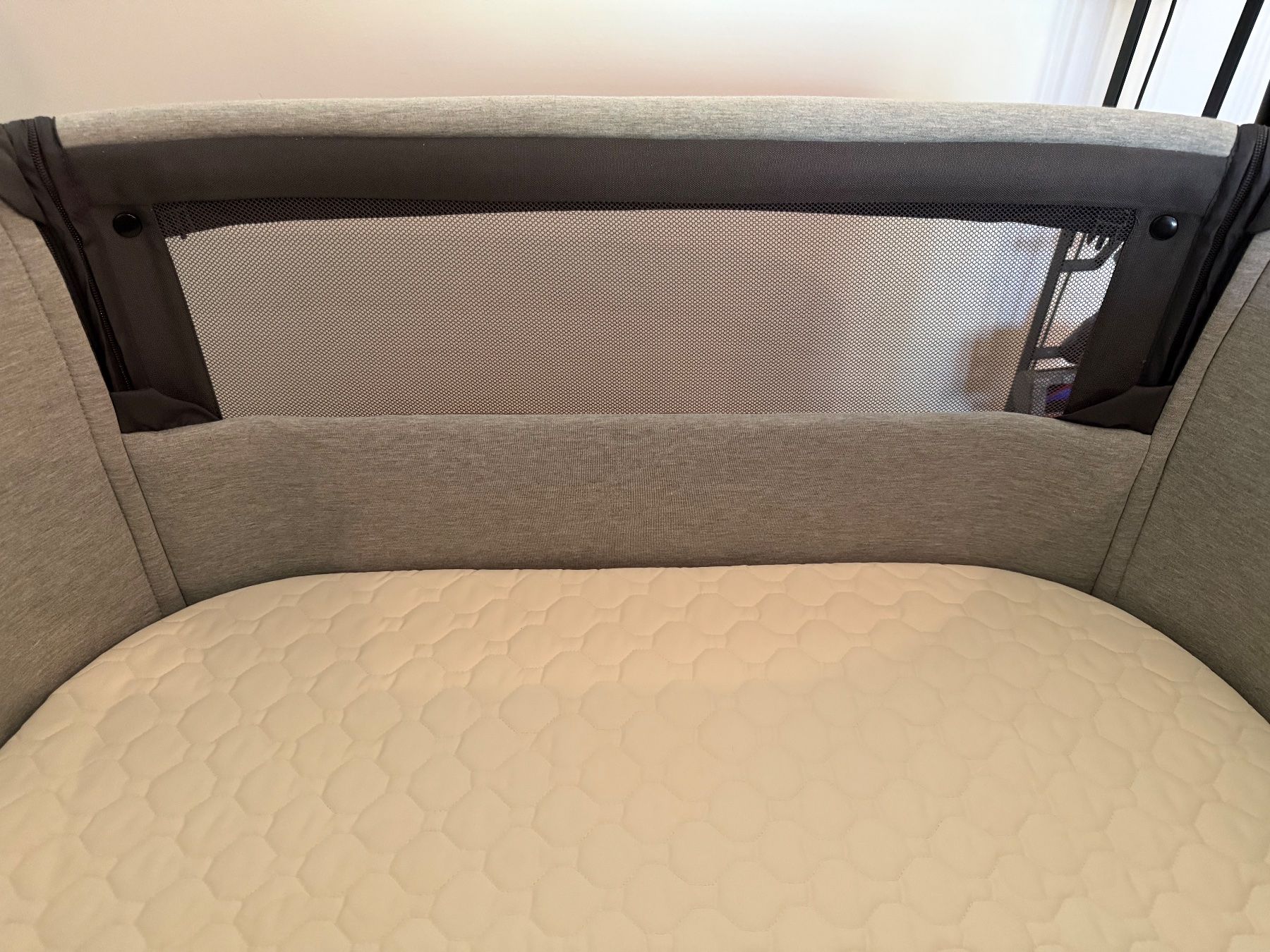 Maxi-Cosi Betten: Beistellbett Iora MAXI COSI – Gebraucht aus Birmenstorf AG von Beni123456789 7