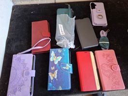 Bunte Handy-Hüllen mit Mandala & Schmetterlings-Motiv-