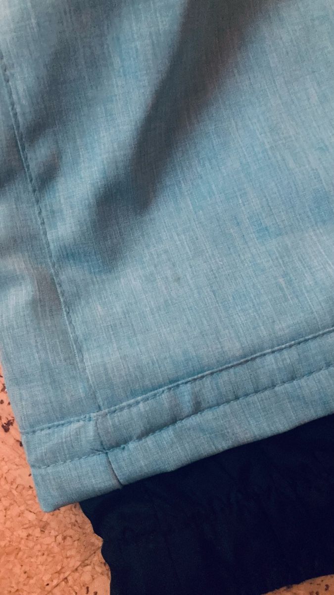 Roxy Pantaloni: Skihose – Usato da Läufelfingen venduto da petit-nicola 4