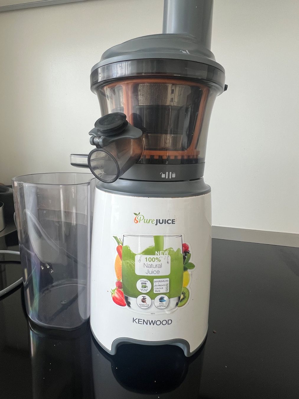 Kenwood Elettrodomestici da cucina: Juicer Kenwood JMP600W – Usato da Luzern venduto da dosugu 1