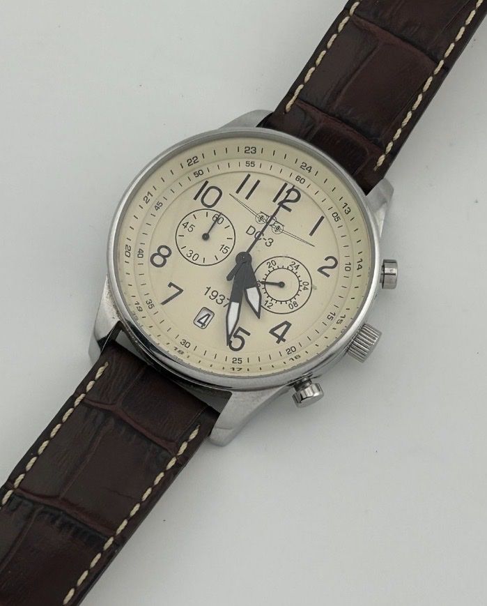 Orologi: Vintage DC-3  Chronograph neuwertig – Nuovo (secondo la descrizione) da Untersiggenthal venduto da TimeandShine 1