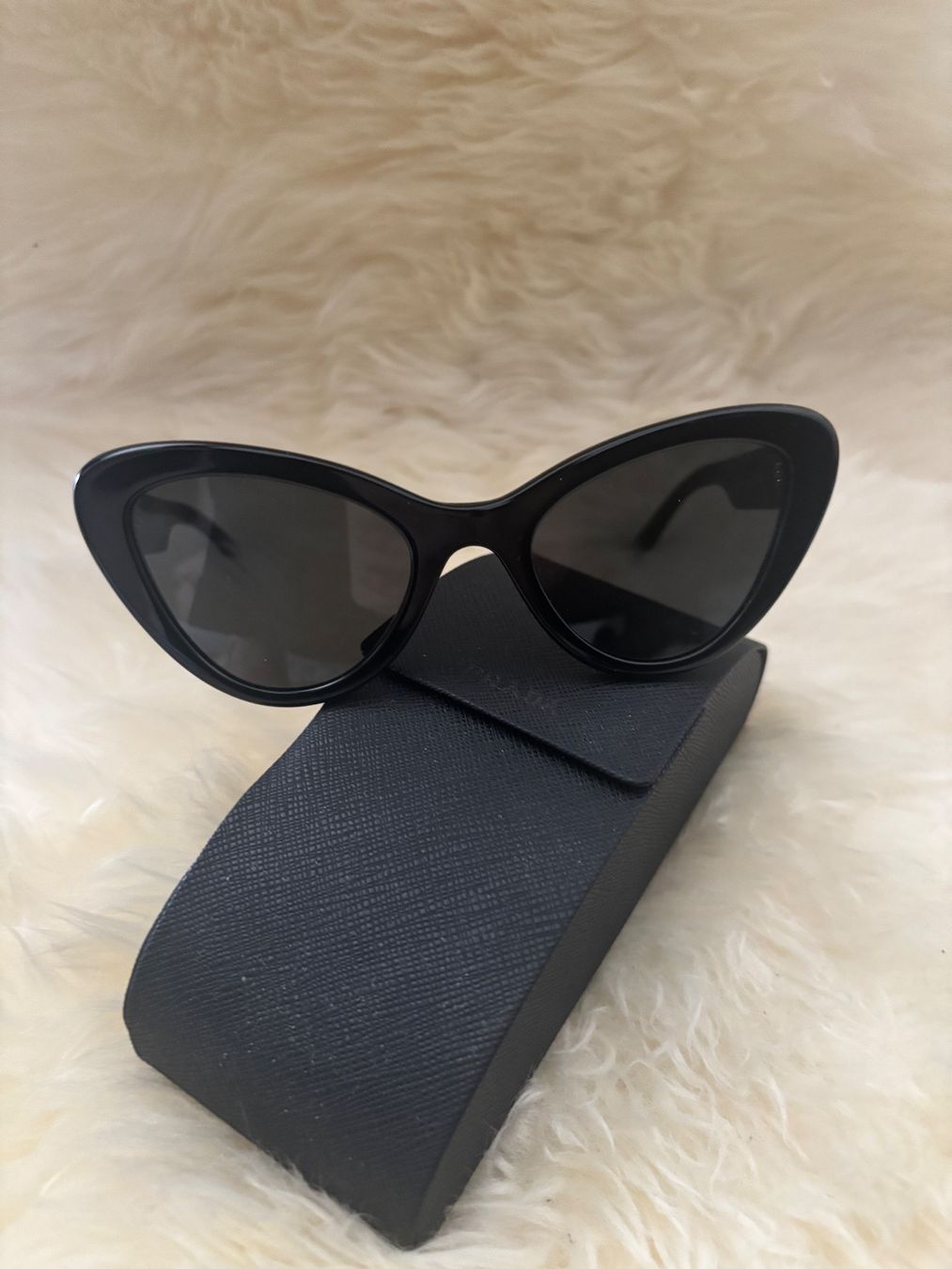 Prada Occhiali & Lenti: Prada Sonnenbrille – Usato da Zürich venduto da cvr_lv6d