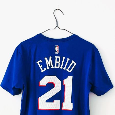 T-Shirt - NBA - Philadelphia 76ers - Joel Embiid - M (neuw.)