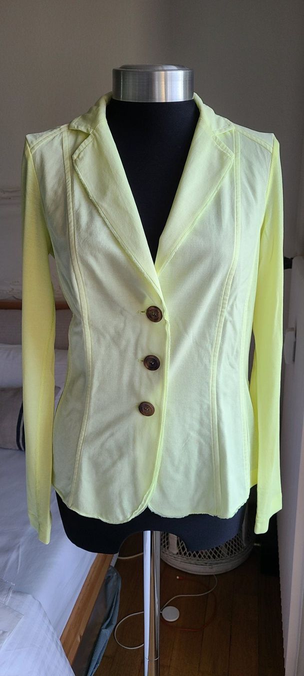 Marc Cain Jacken: Blazer von Marc Cain, Gr. 40 – Gebraucht aus Basel von Luzora 1