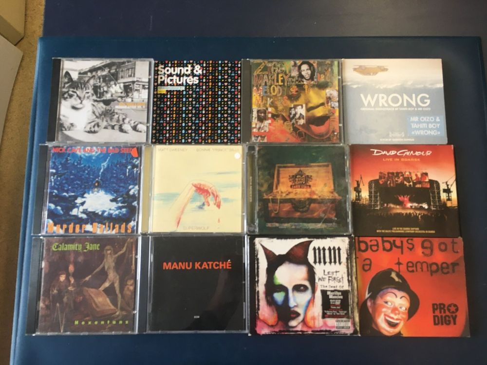2 David Gilmour CDs und 23 andere Musik CDs, ab Fr. 1. Kaufen auf